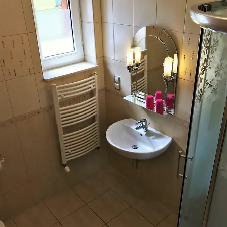 Gościnne W Dolinie Szczęścia *